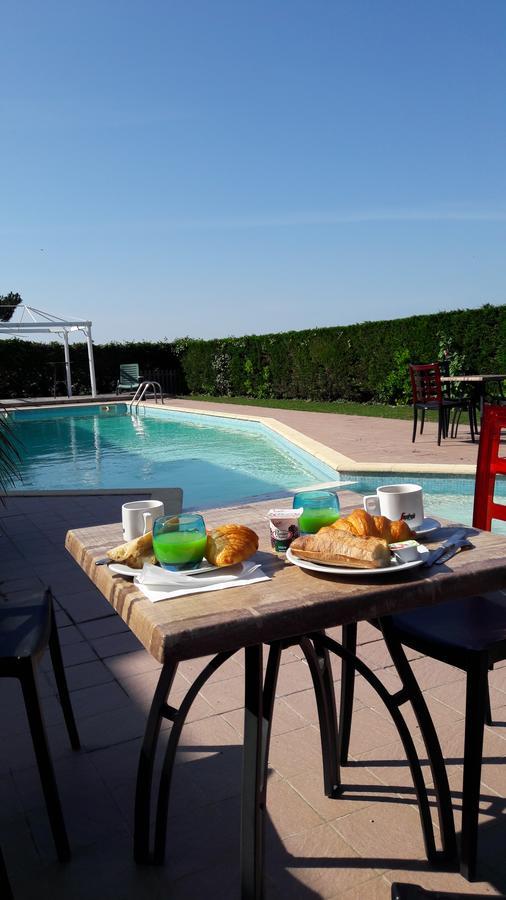 Logis Hotel L'Air Marin Yves Luaran gambar